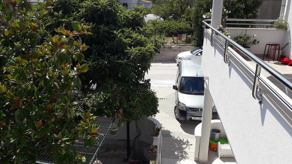Villa-Apartments Karmel Kaštela Exterior foto